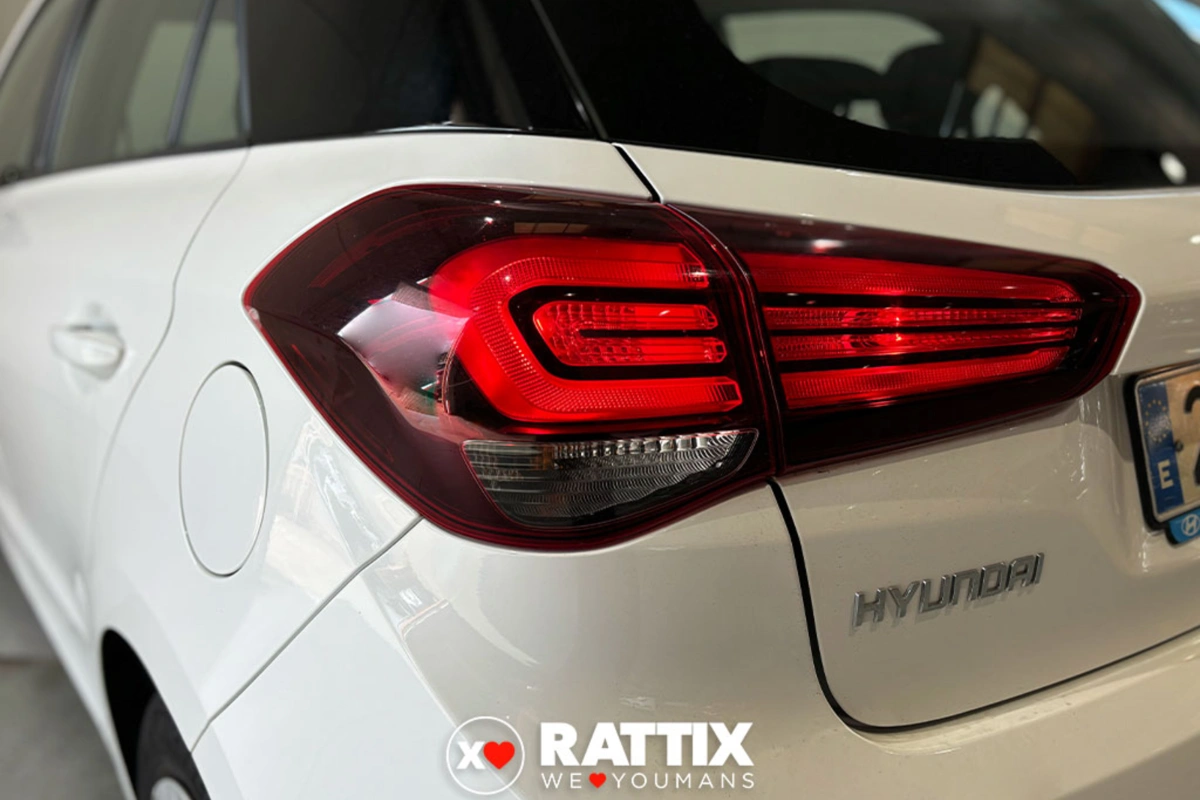 HYUNDAI i20 ii active 2019 1.0 t-gdi Connectline 100cv